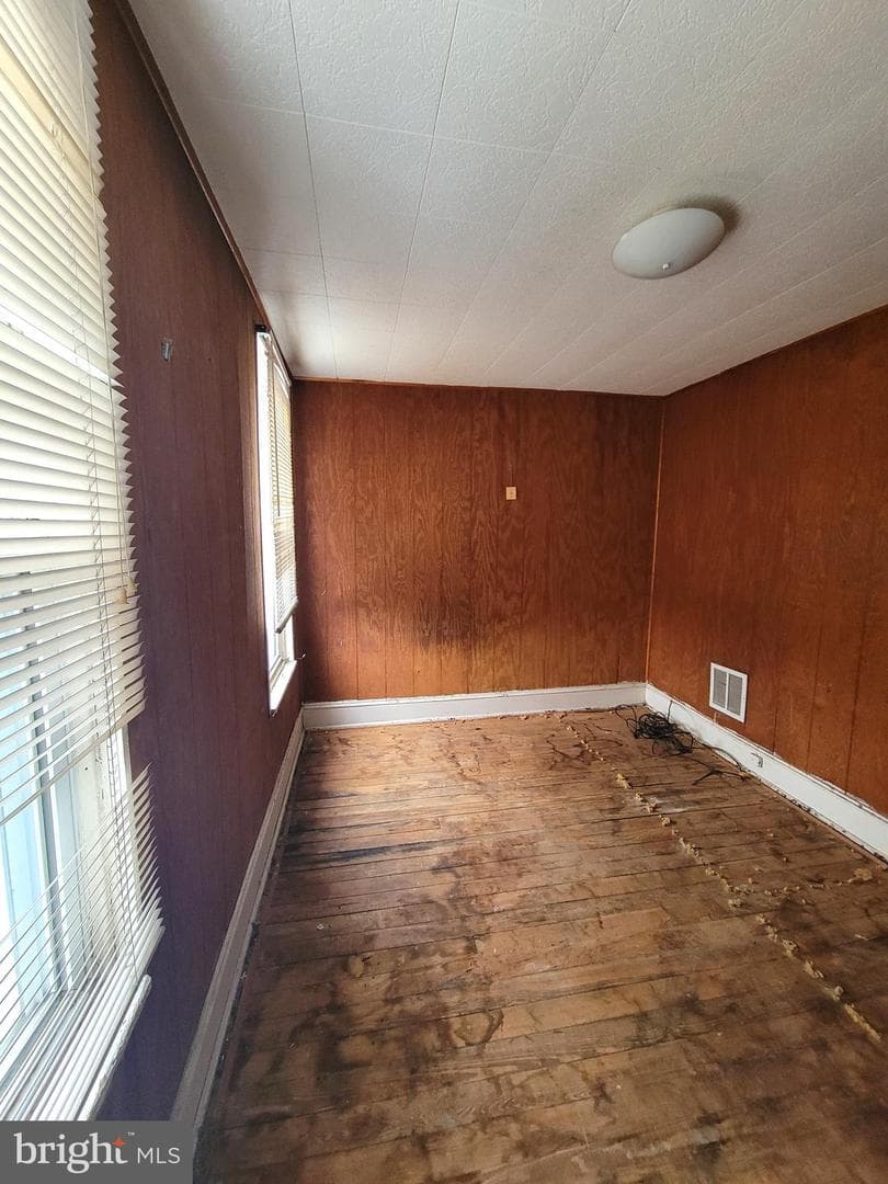 5314 Glenmore Avenue photo 23