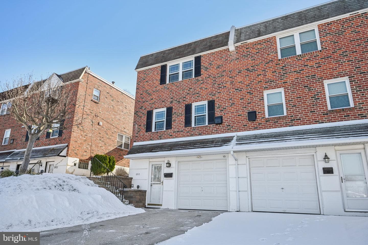 8913 Turton Drive photo 2