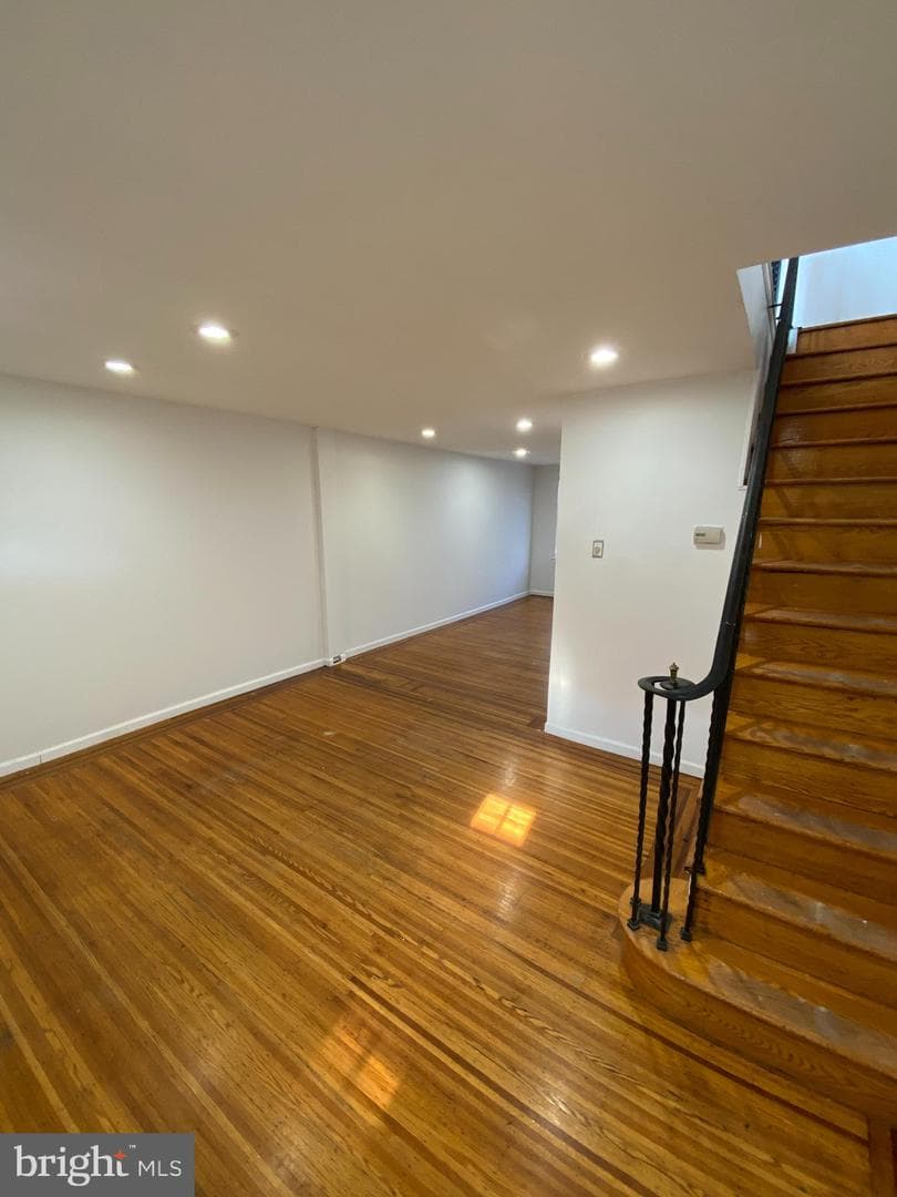 2437 S Milan Street photo 7