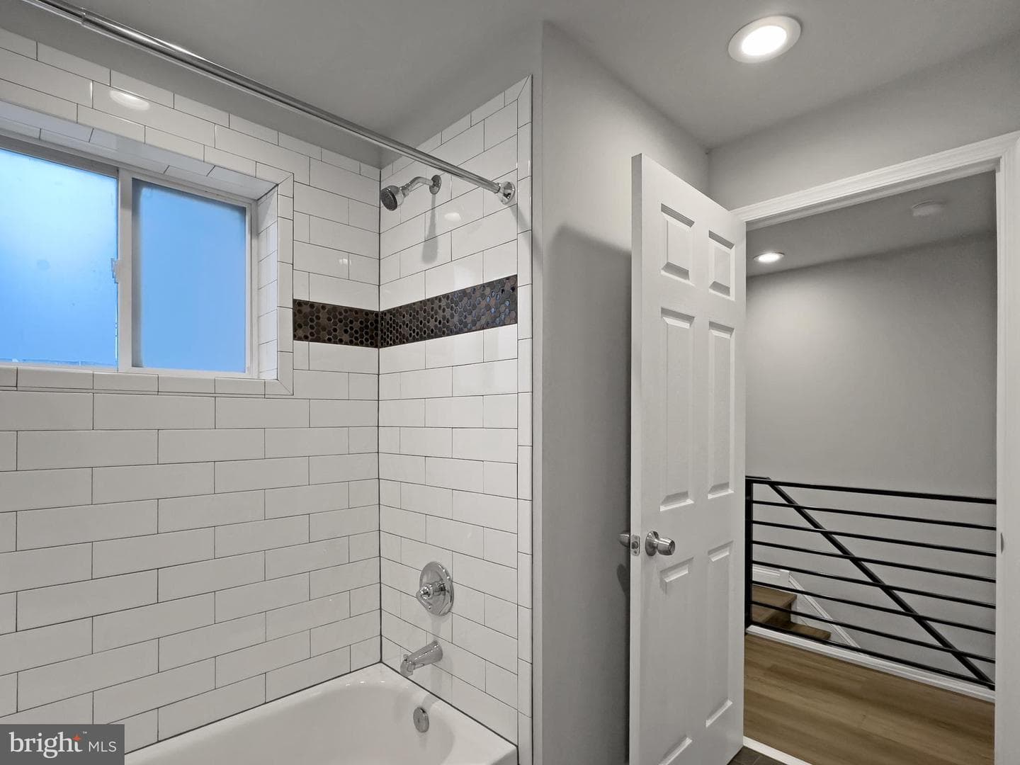 2404 Sharswood Street photo 23