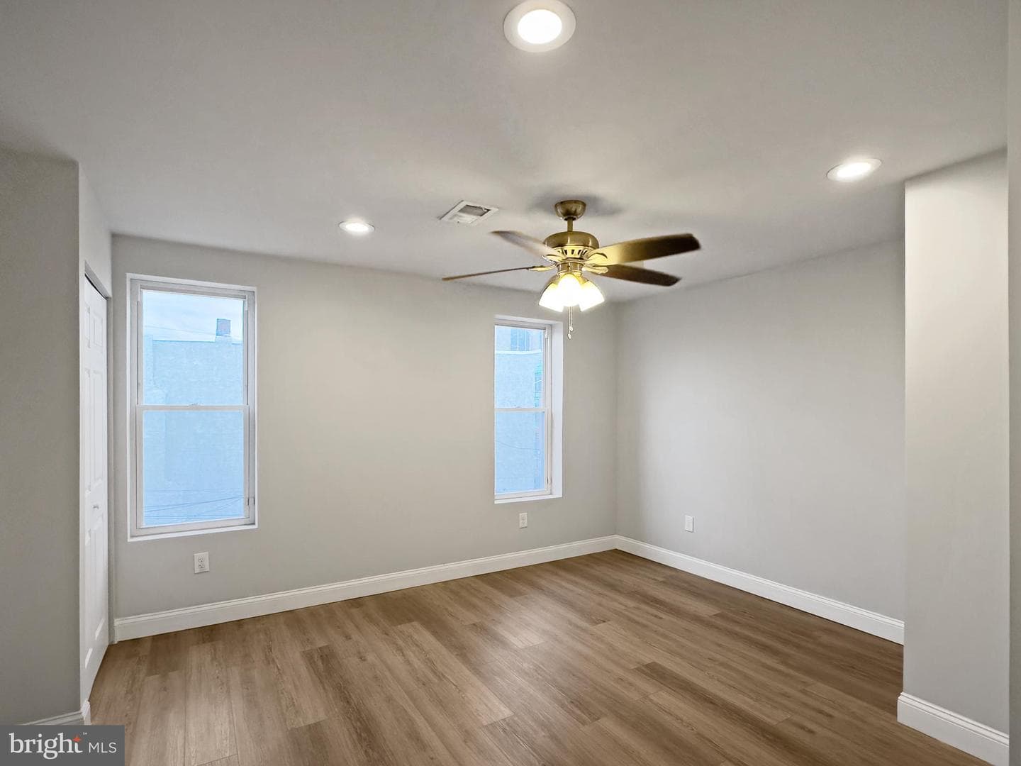 2404 Sharswood Street photo 9