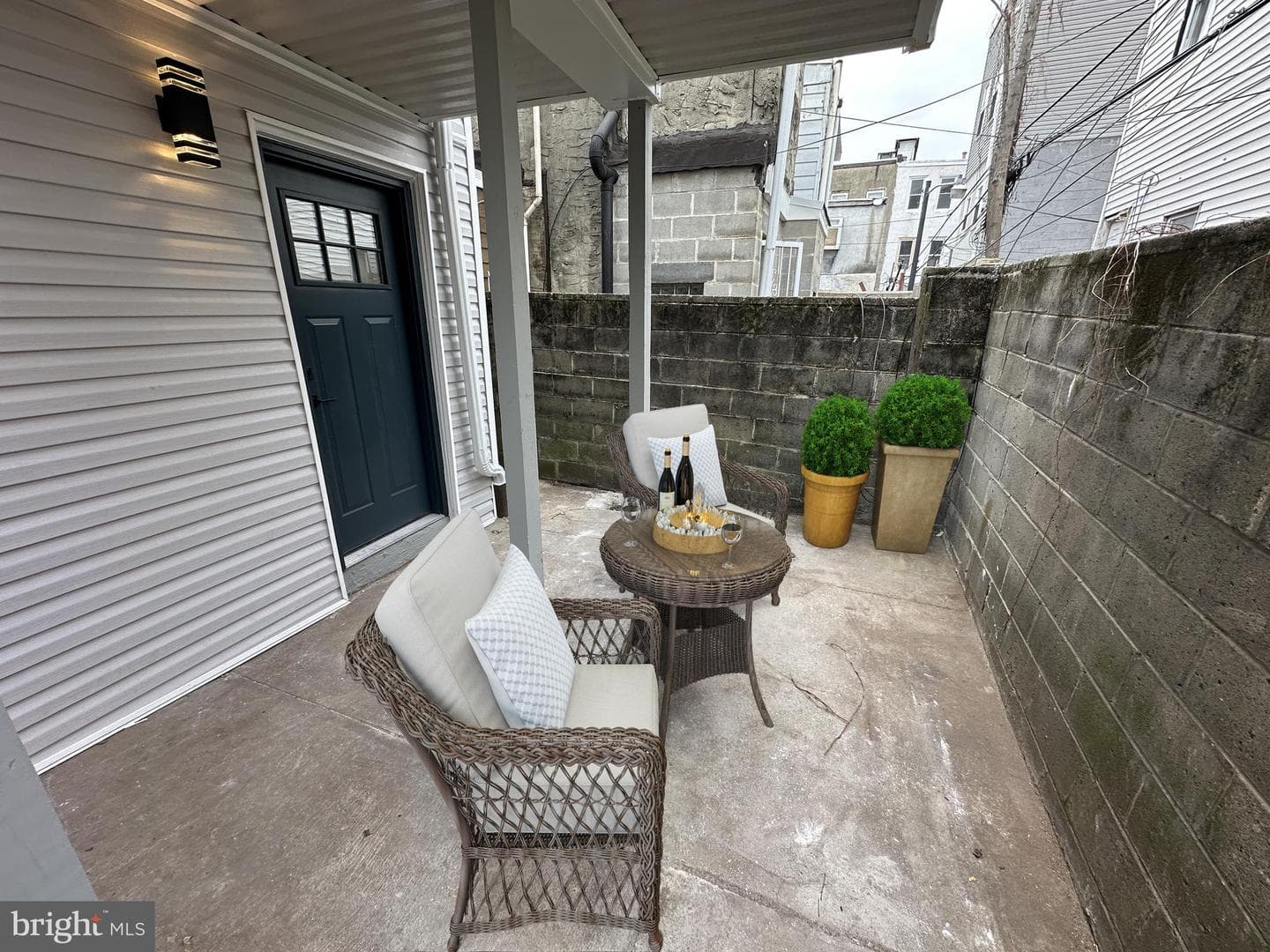 631 Mercy Street photo 32