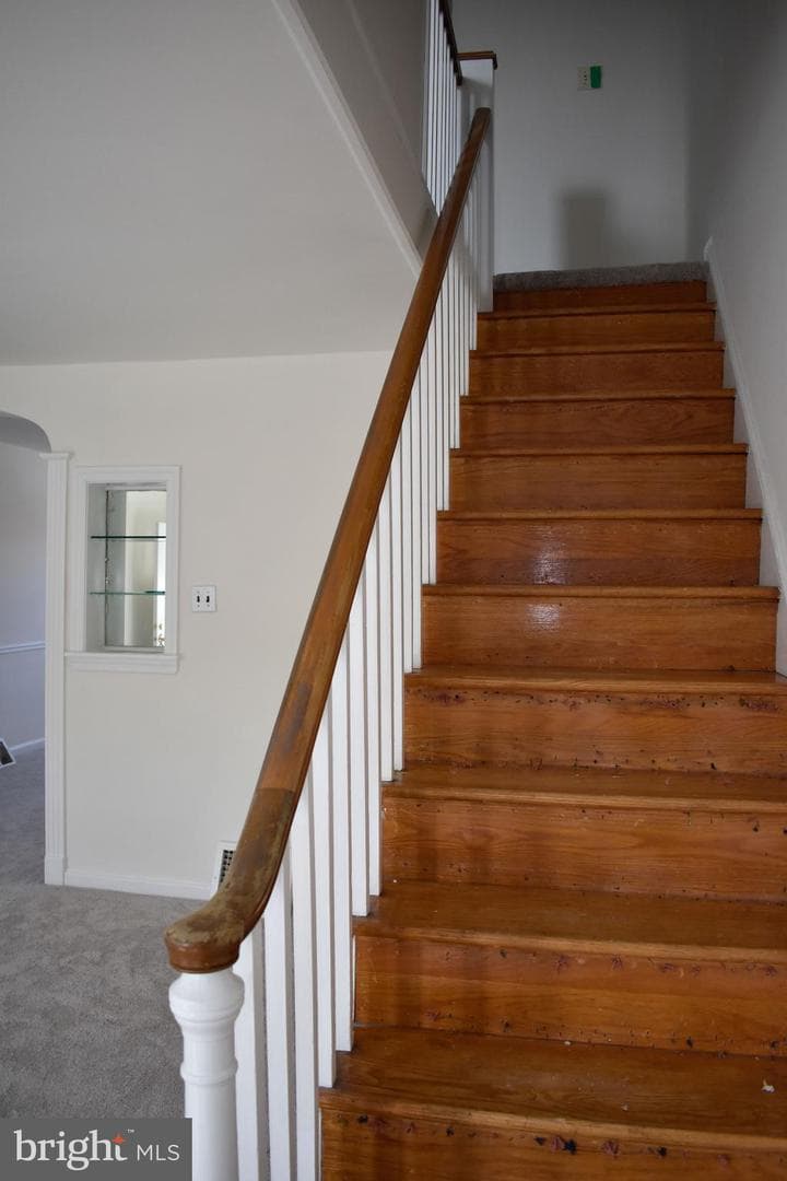 6336 Revere Street photo 3