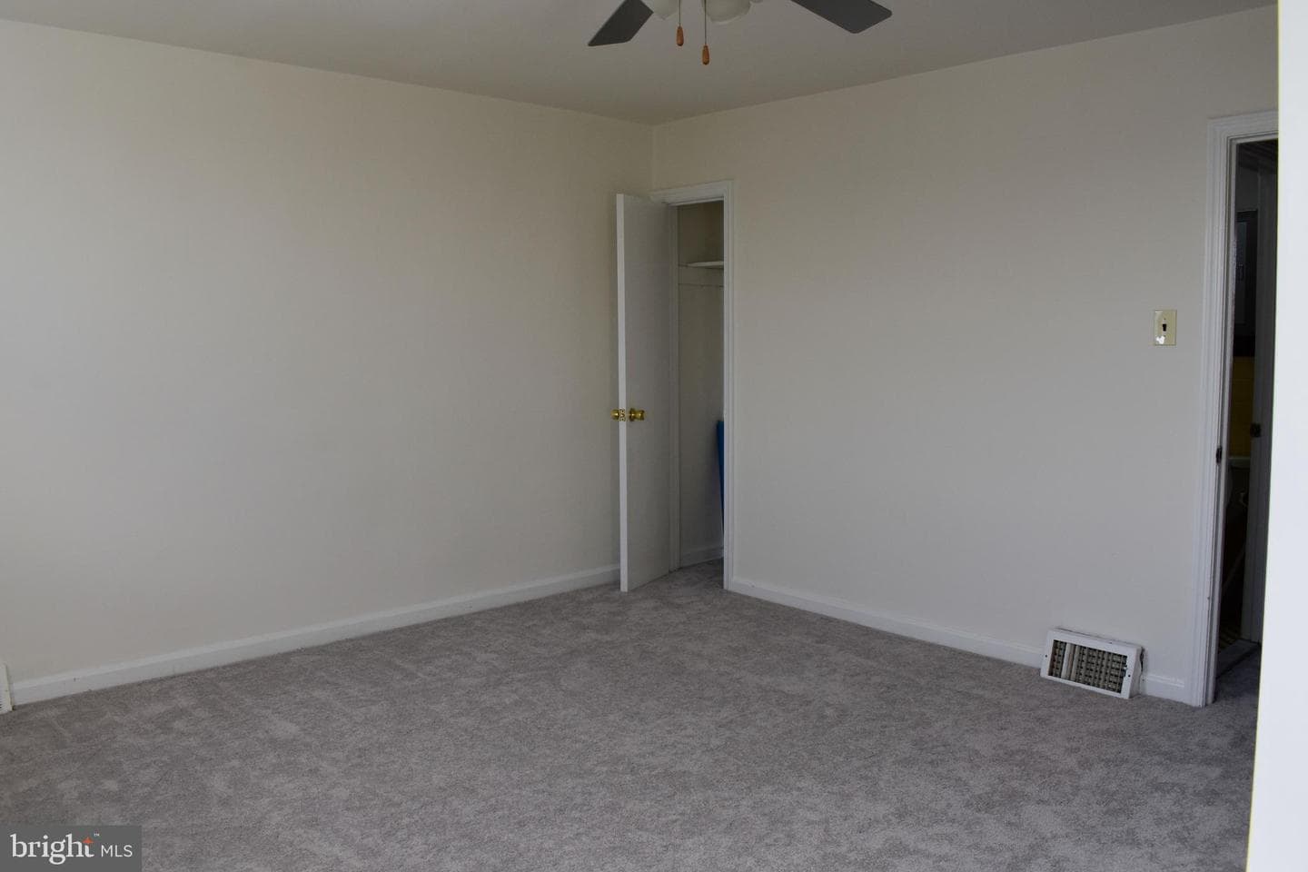 6336 Revere Street photo 5
