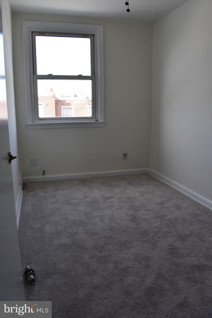 6336 Revere Street photo 9