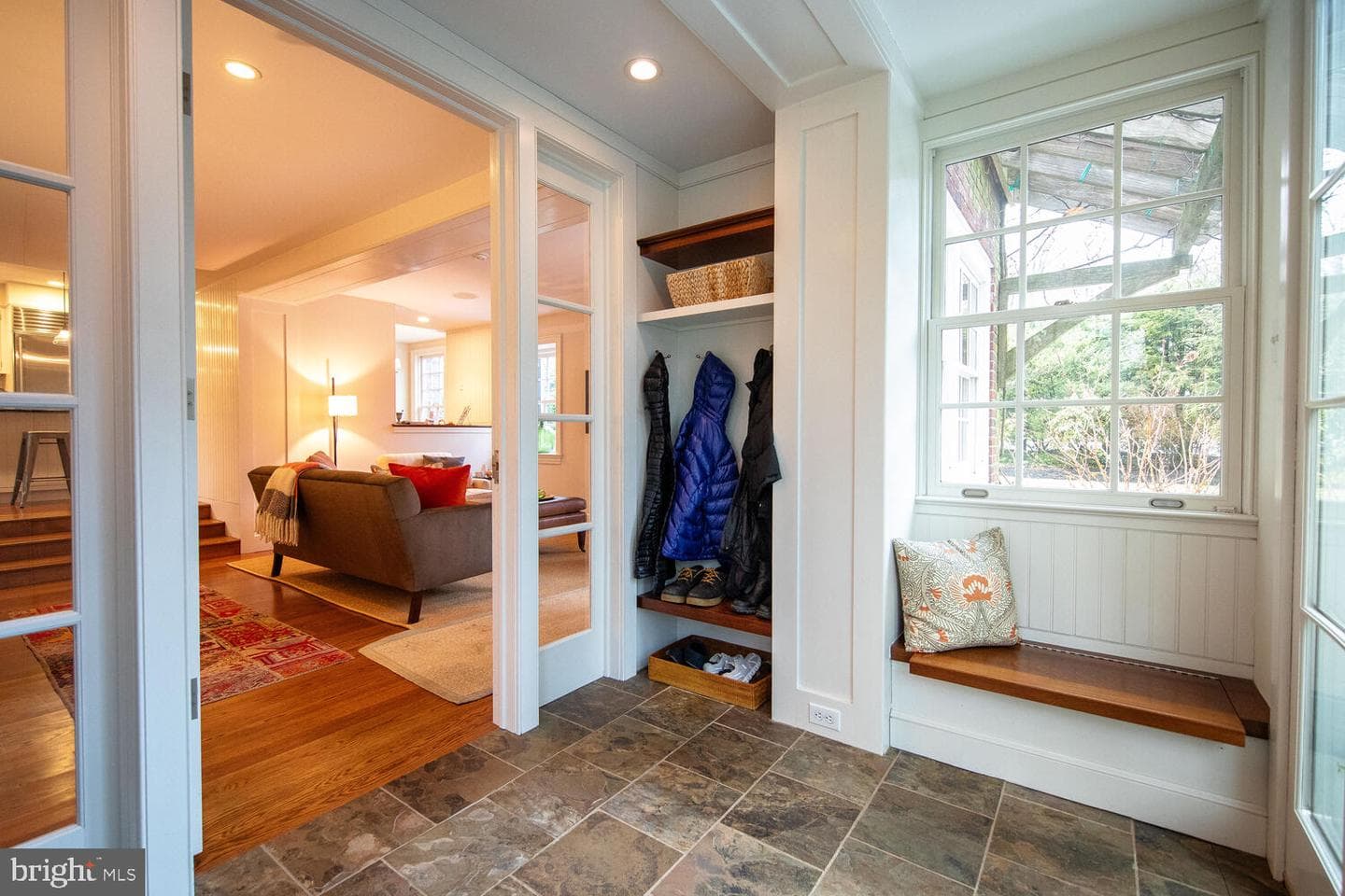 714 W Mount Airy Avenue photo 45