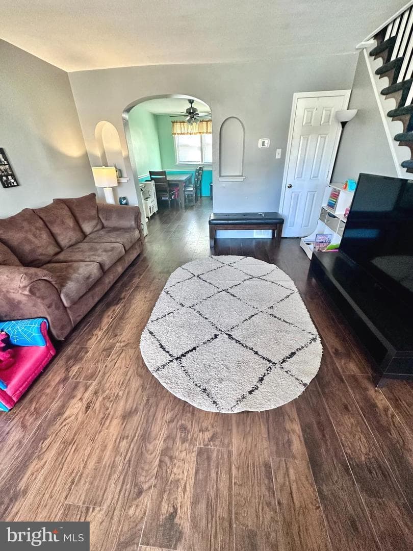3414 Hartel Avenue photo 3