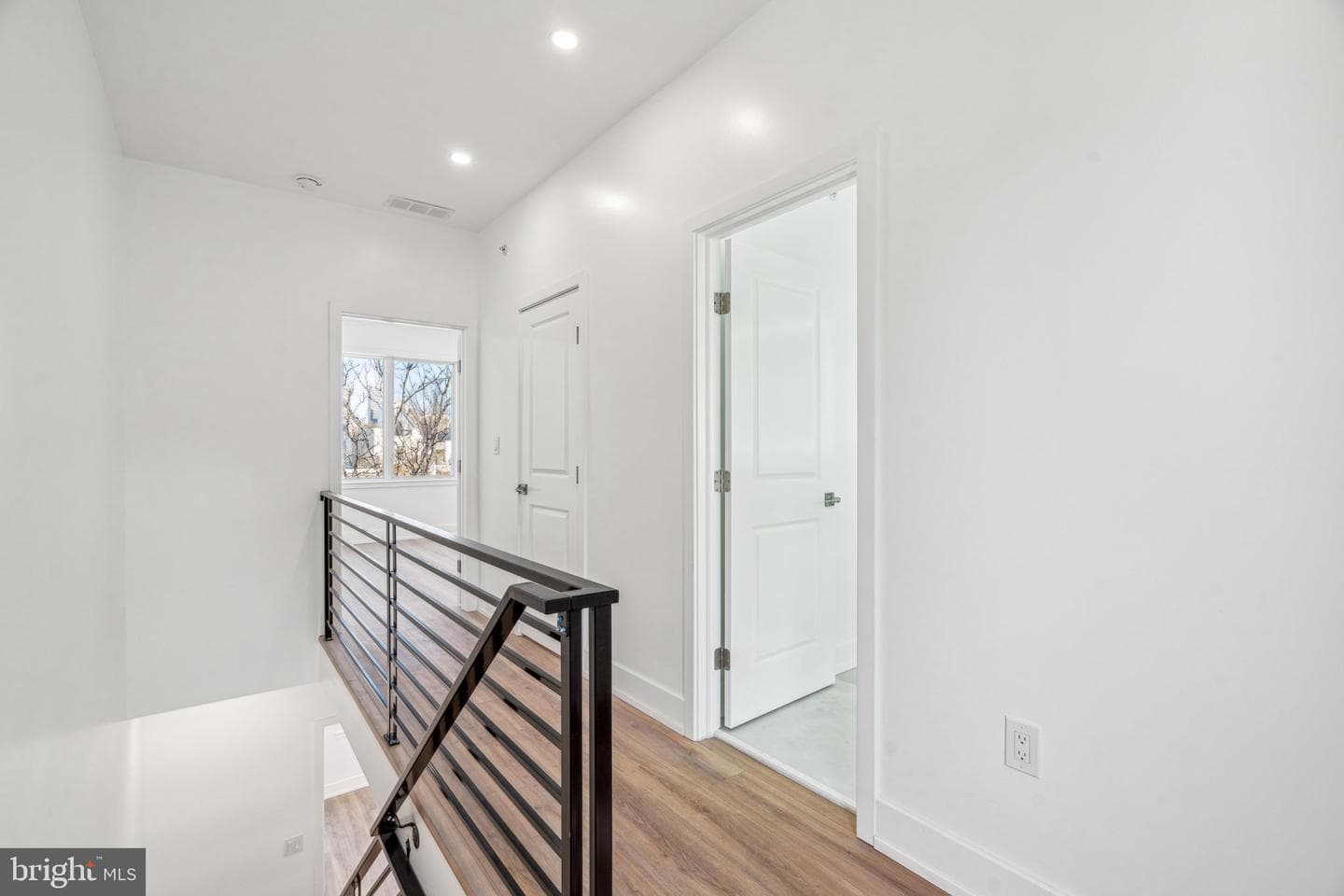 2224 Kimball Street photo 37