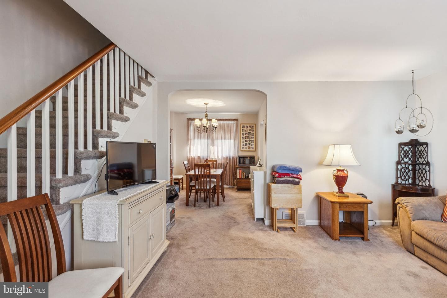 7129 Brous Avenue photo 3