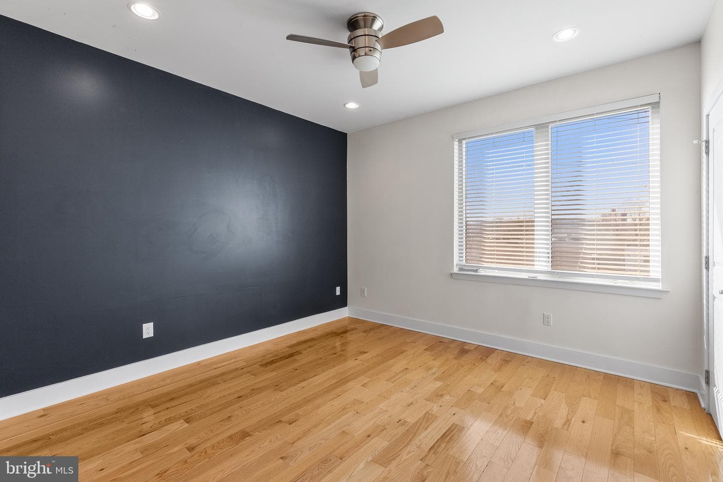 3316 Conrad Street photo 23