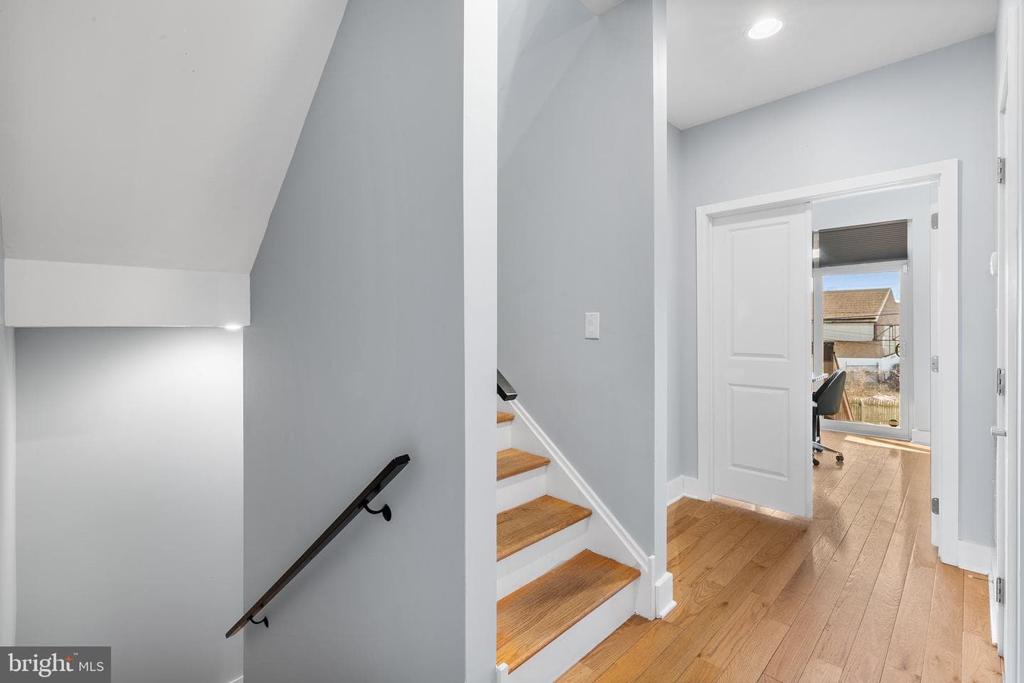 3316 Conrad Street photo 4