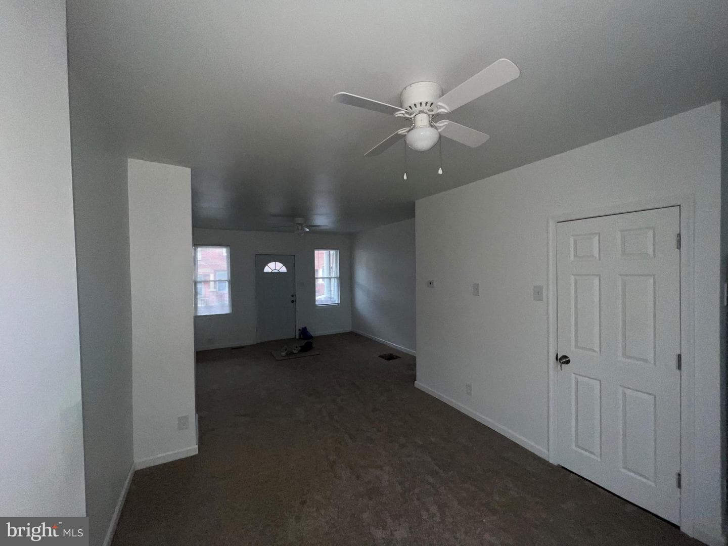 193 W Luray Street photo 3