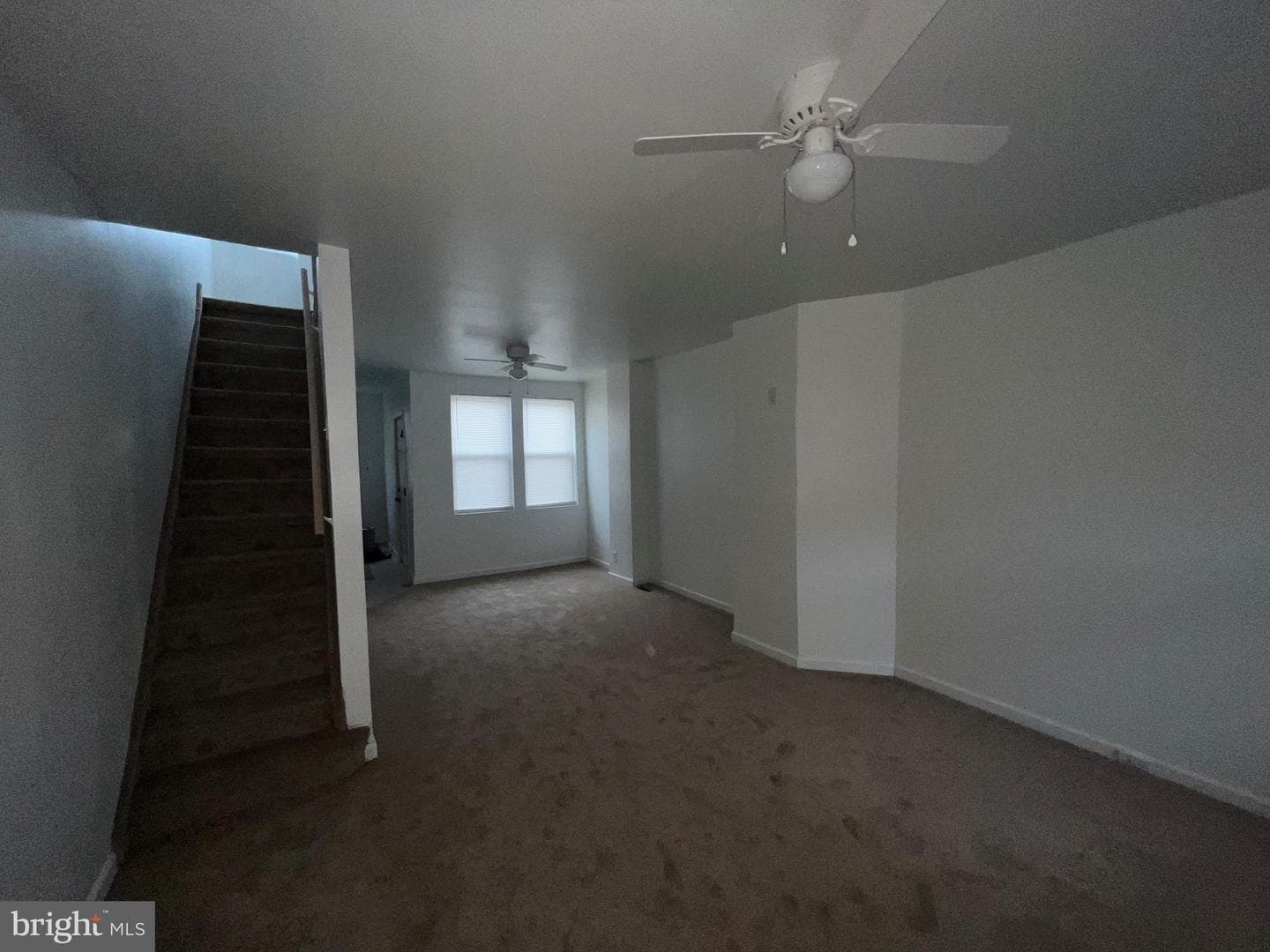 193 W Luray Street photo 5