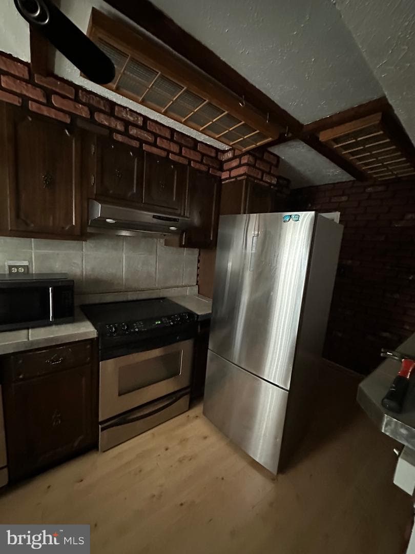 1116 E Phil Ellena Street photo 12