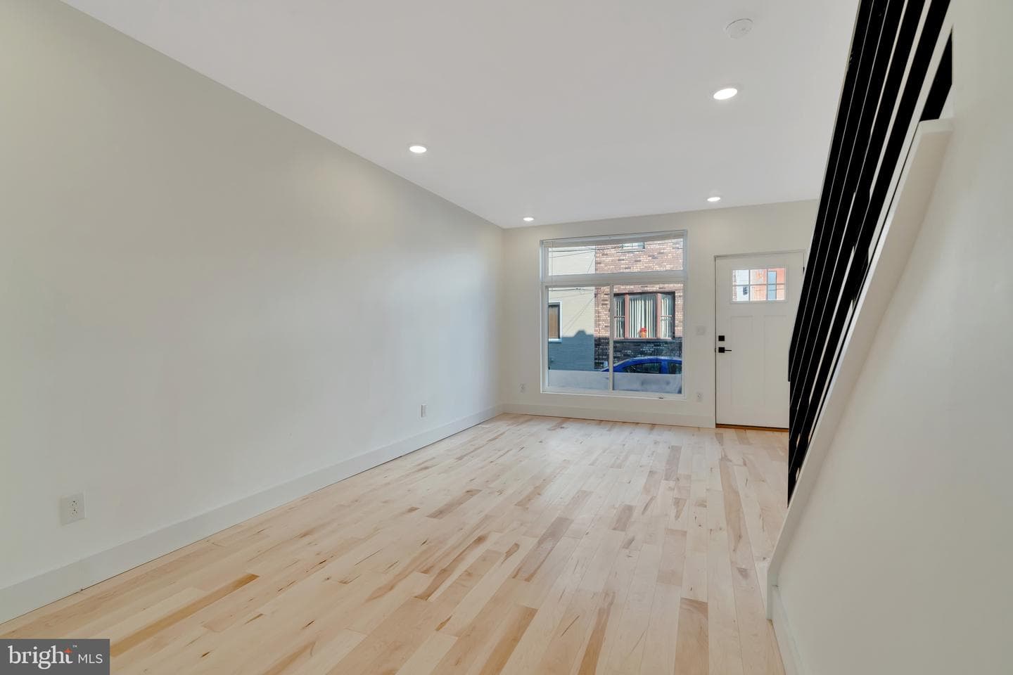 2138 Cross Street photo 6