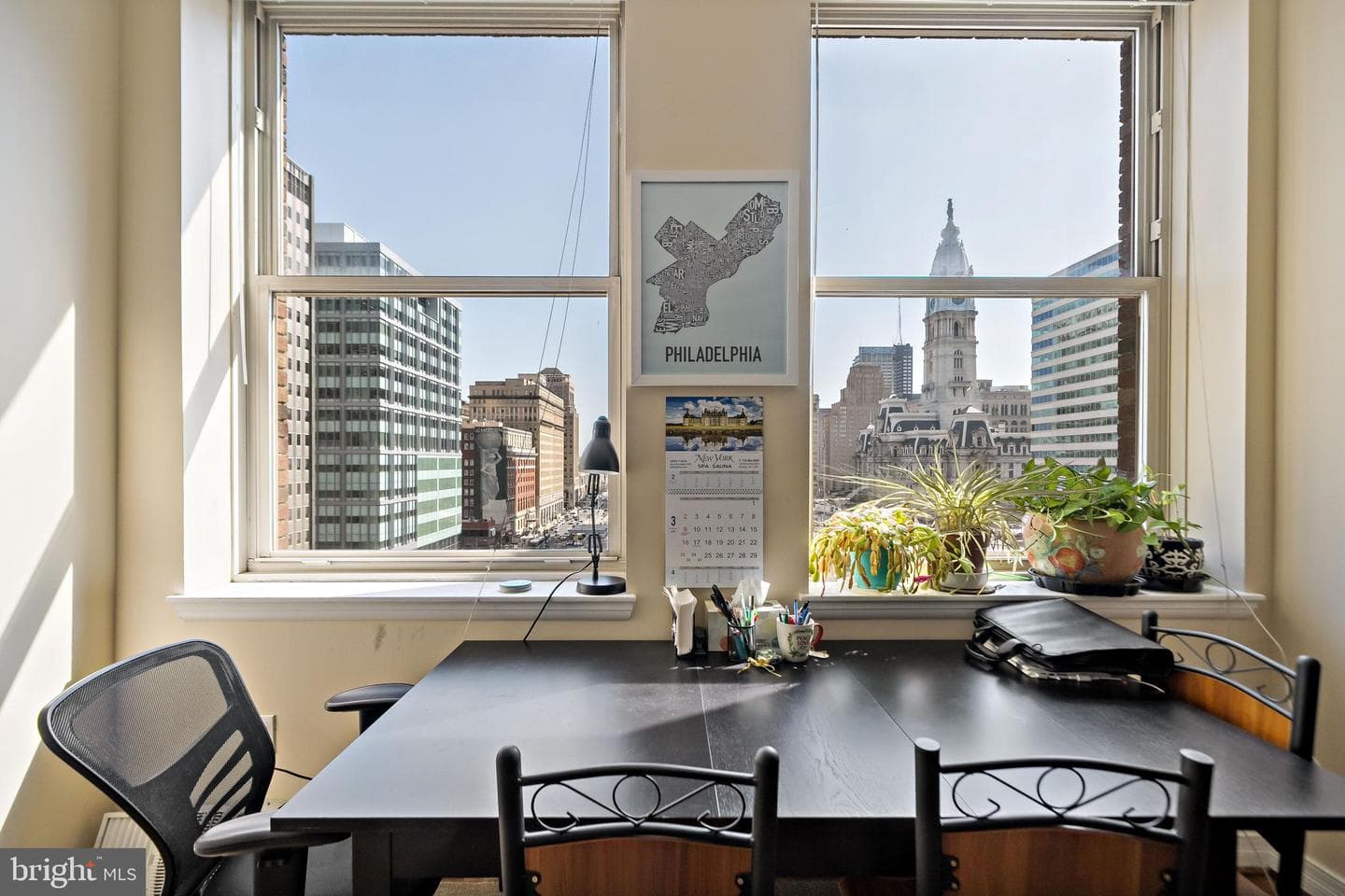 1600 Arch Street #820 photo 2