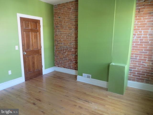 832 Jackson Street photo 6
