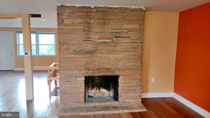 1038-1036 E Mount Pleasant Avenue photo 13