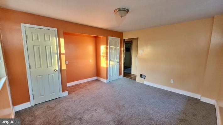 1038-1036 E Mount Pleasant Avenue photo 33