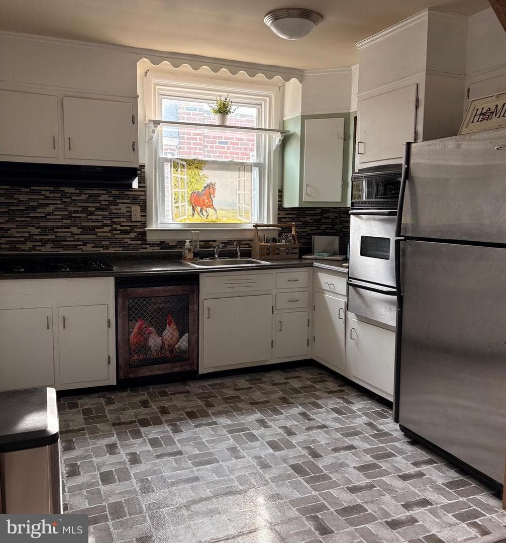 1022 Chandler Street photo 5