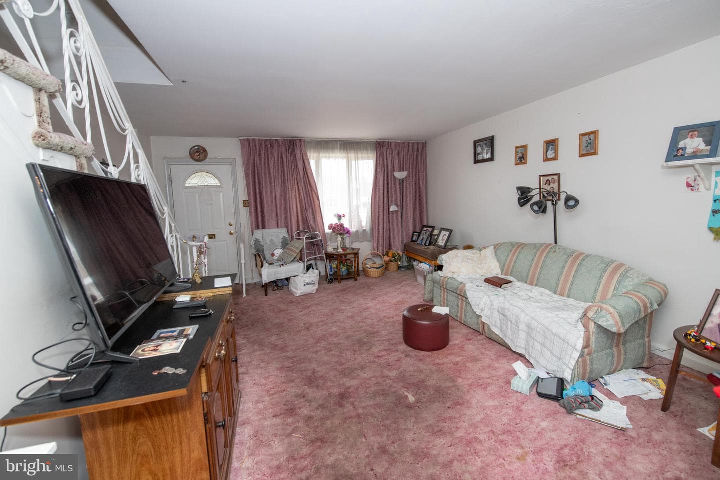 2820 Rawle Street photo 6