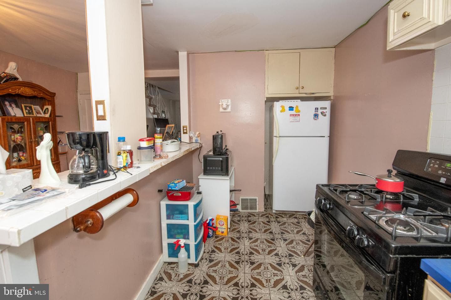 2820 Rawle Street photo 8