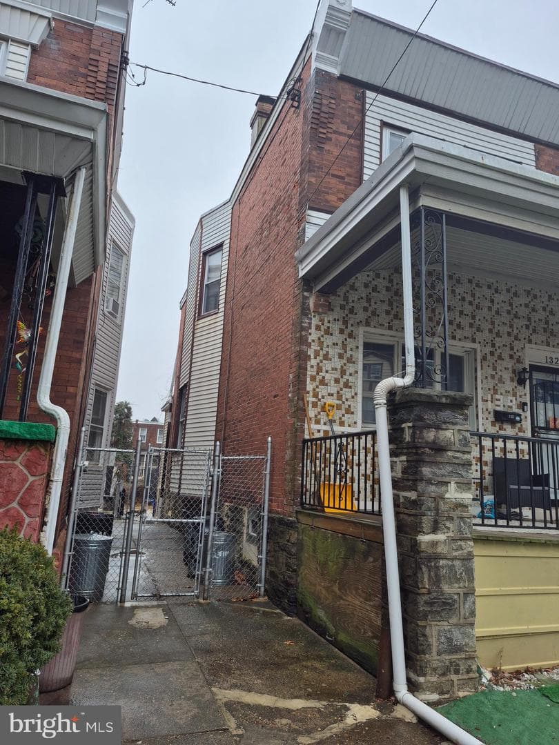 132 E Wellens Avenue photo 4