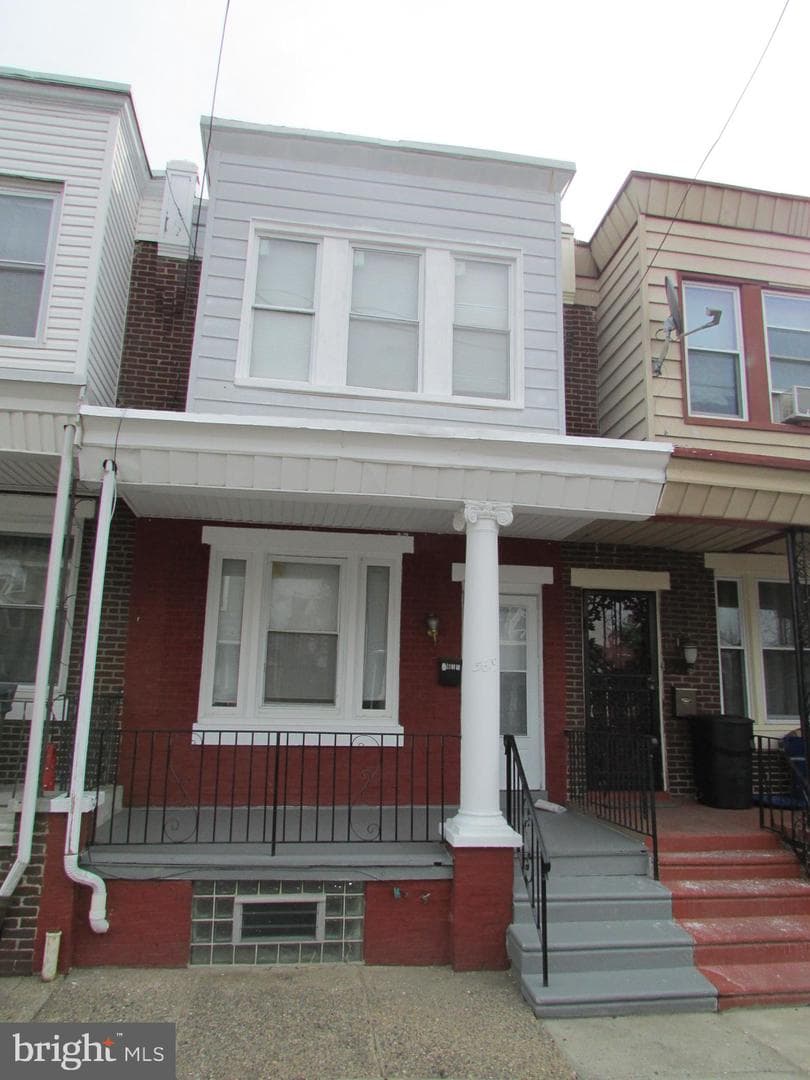 5619 N American Street photo 1