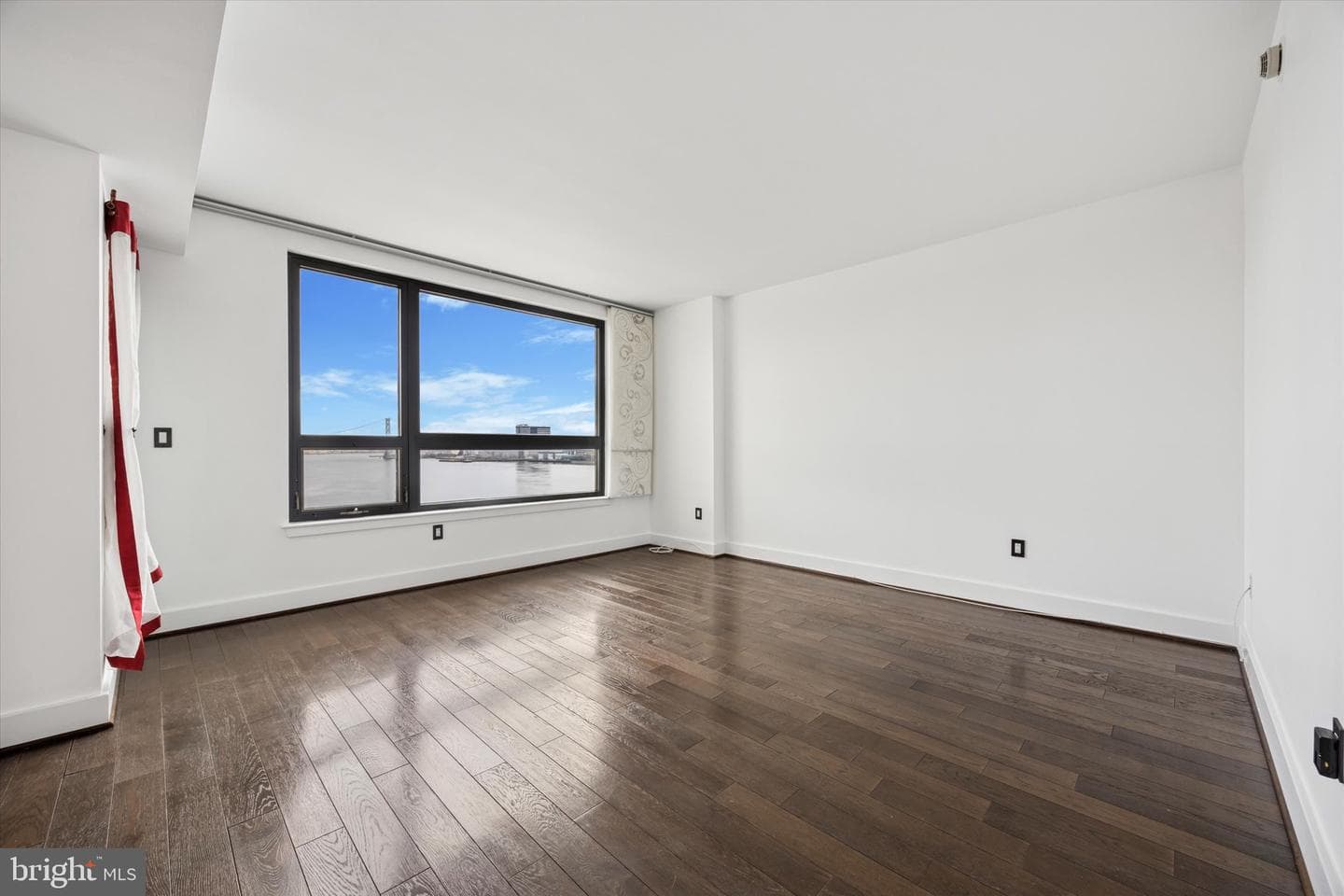 717 S Columbus Boulevard #812 photo 10