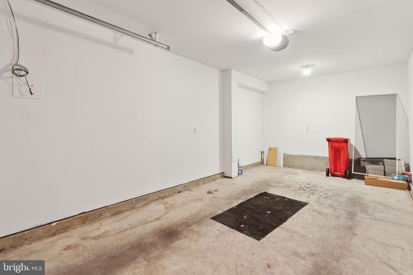 507 Montrose Street photo 15
