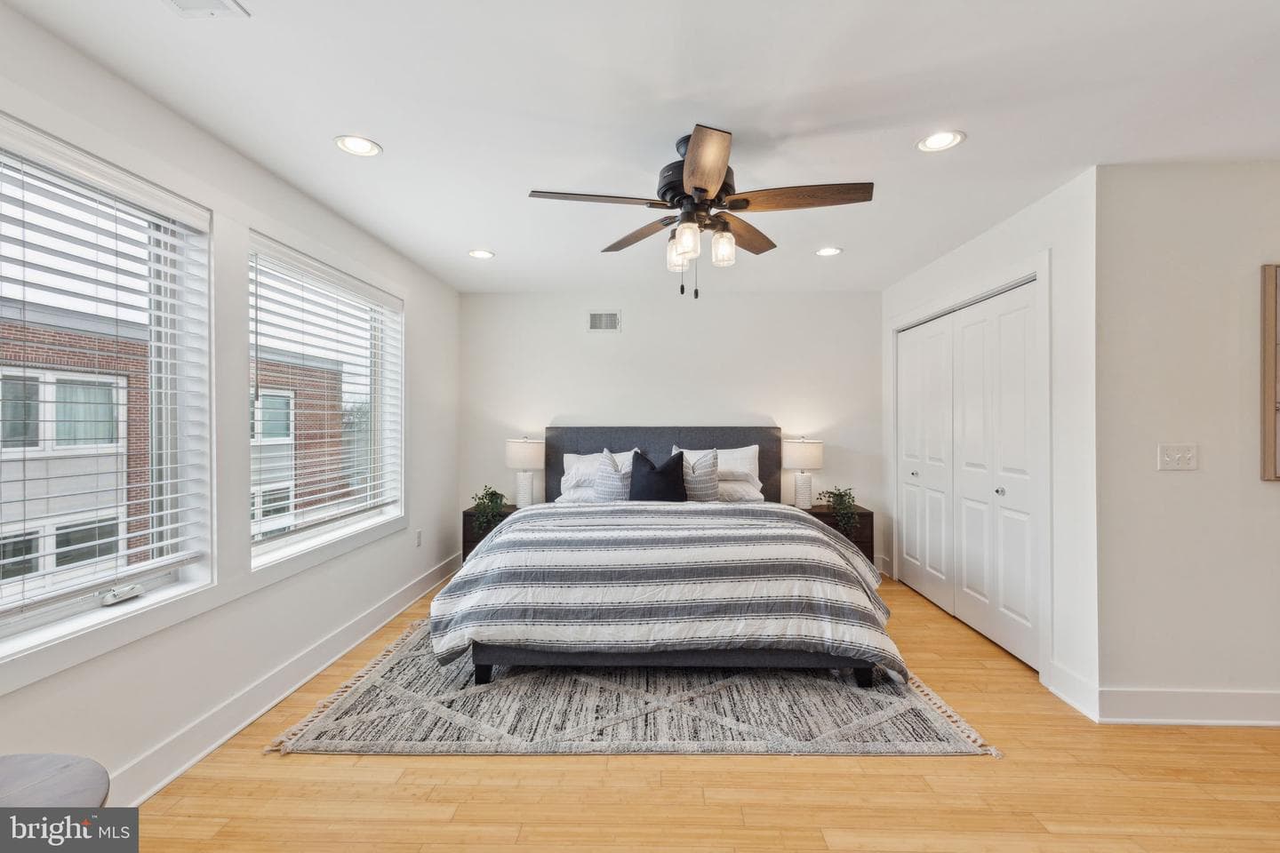 507 Montrose Street photo 45