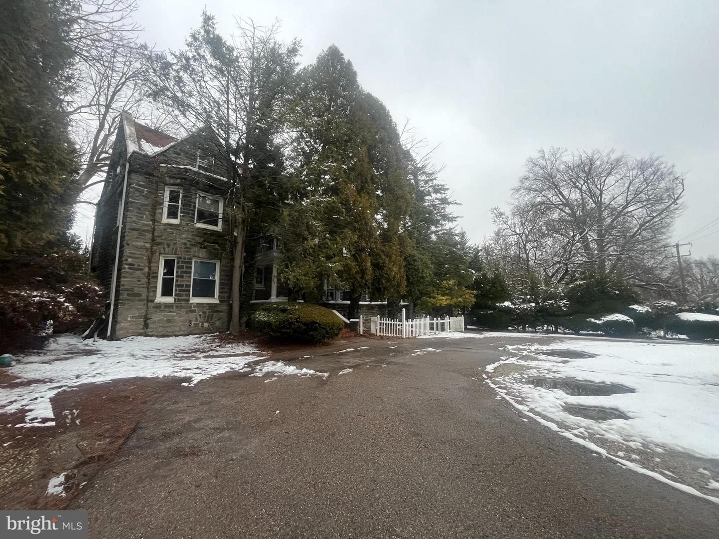 6041 Drexel Road photo 4