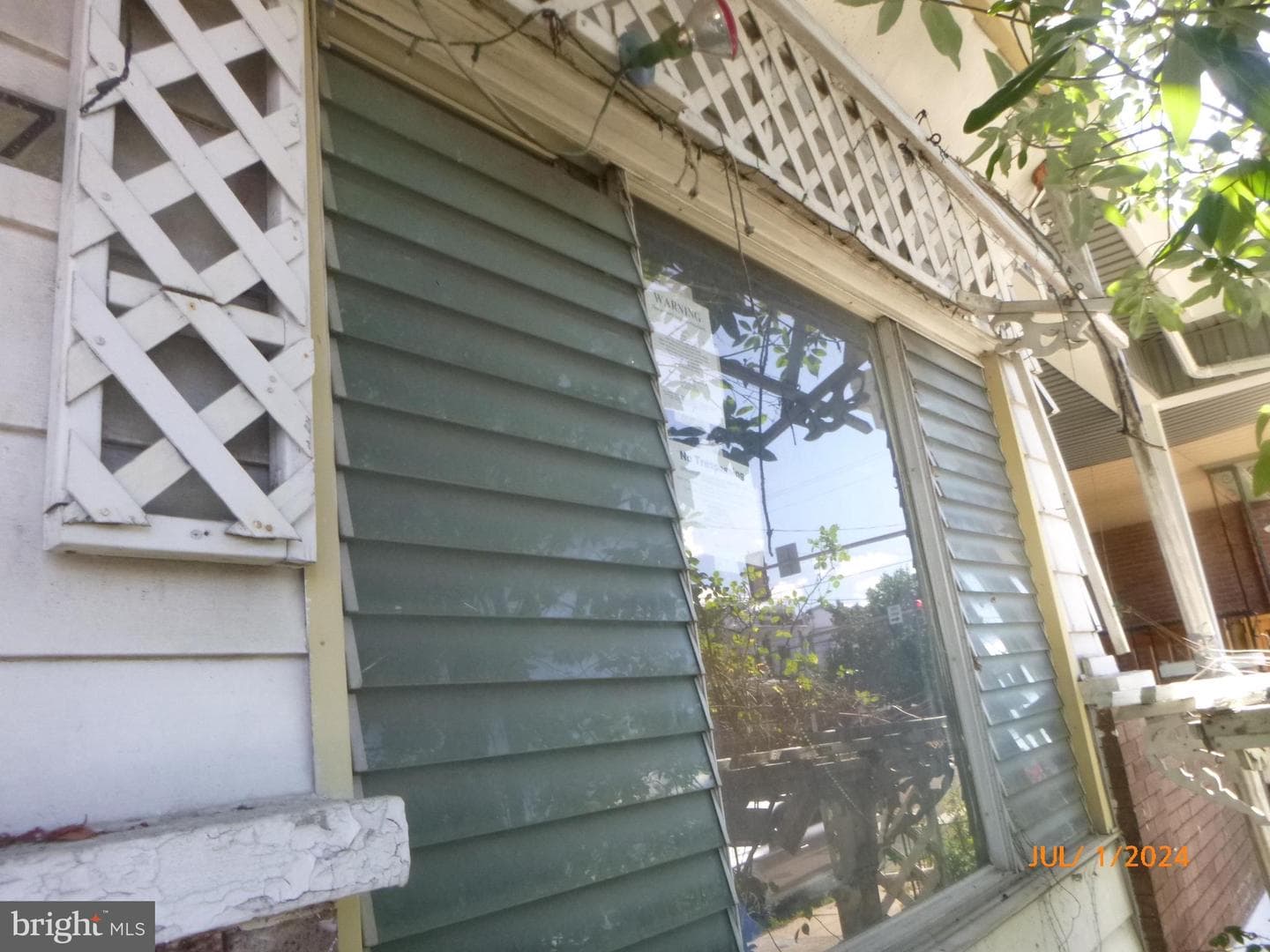 5807 Spruce Street photo 2