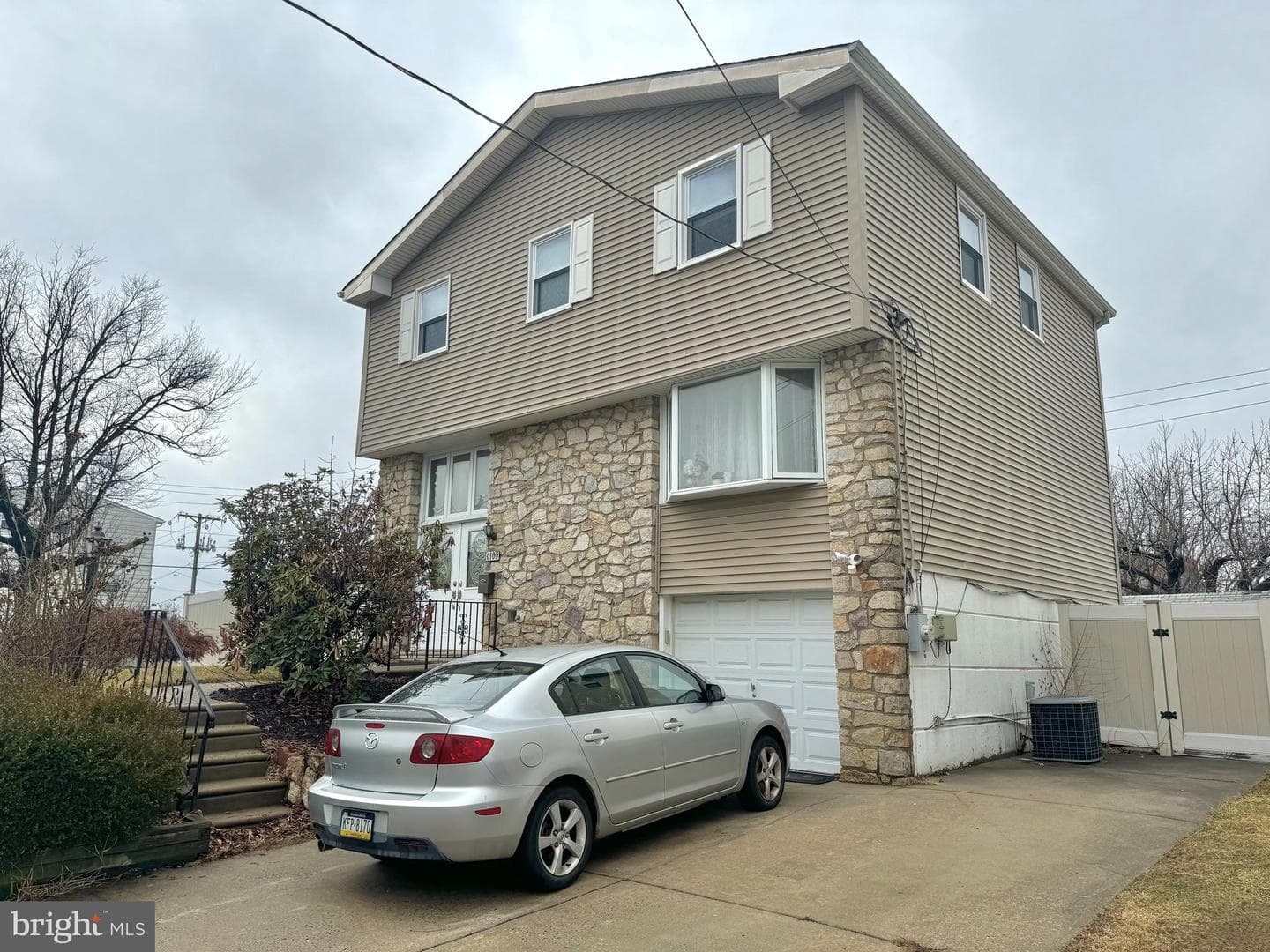 10100 Galahad Road photo 2