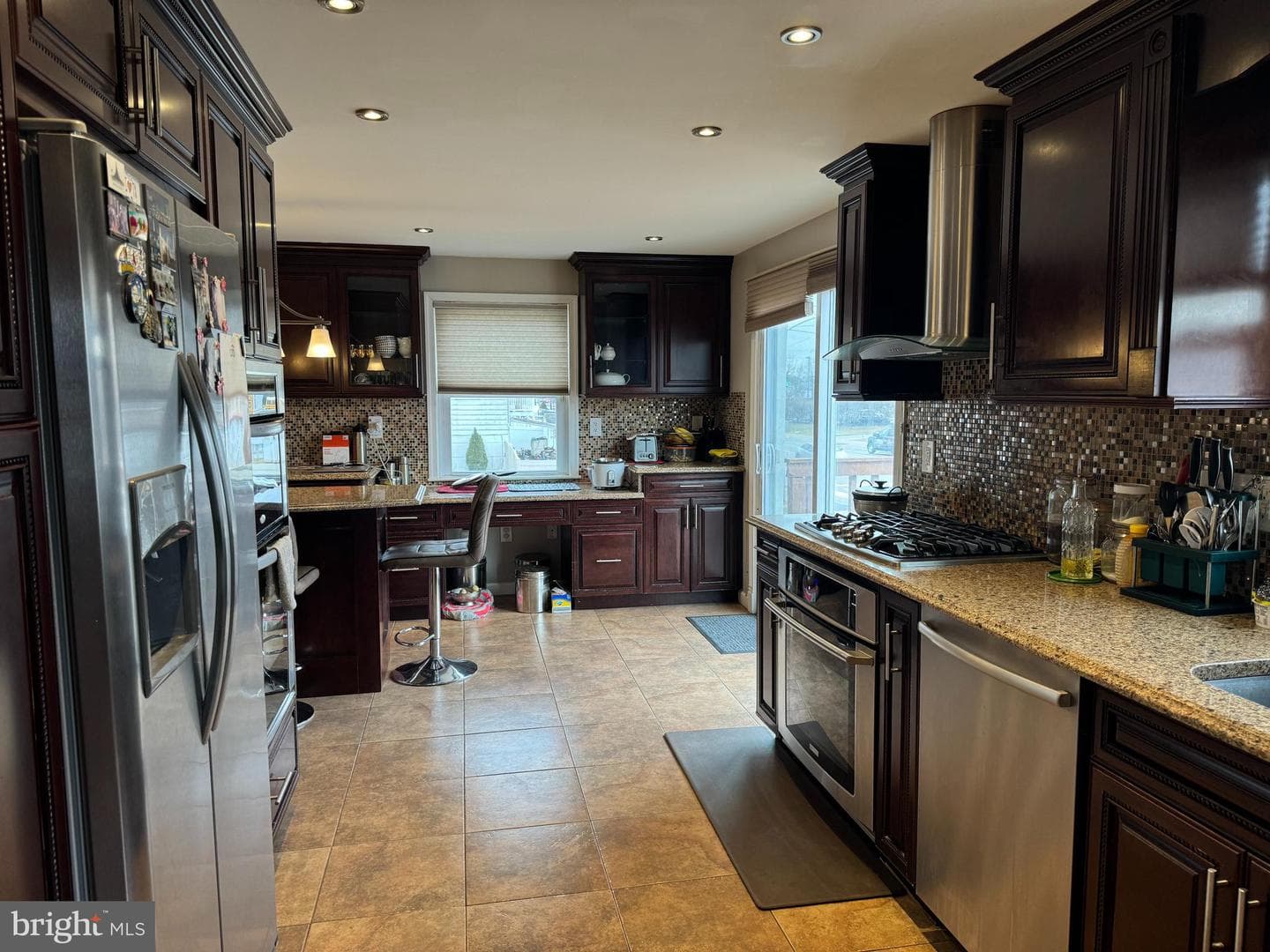 10100 Galahad Road photo 7