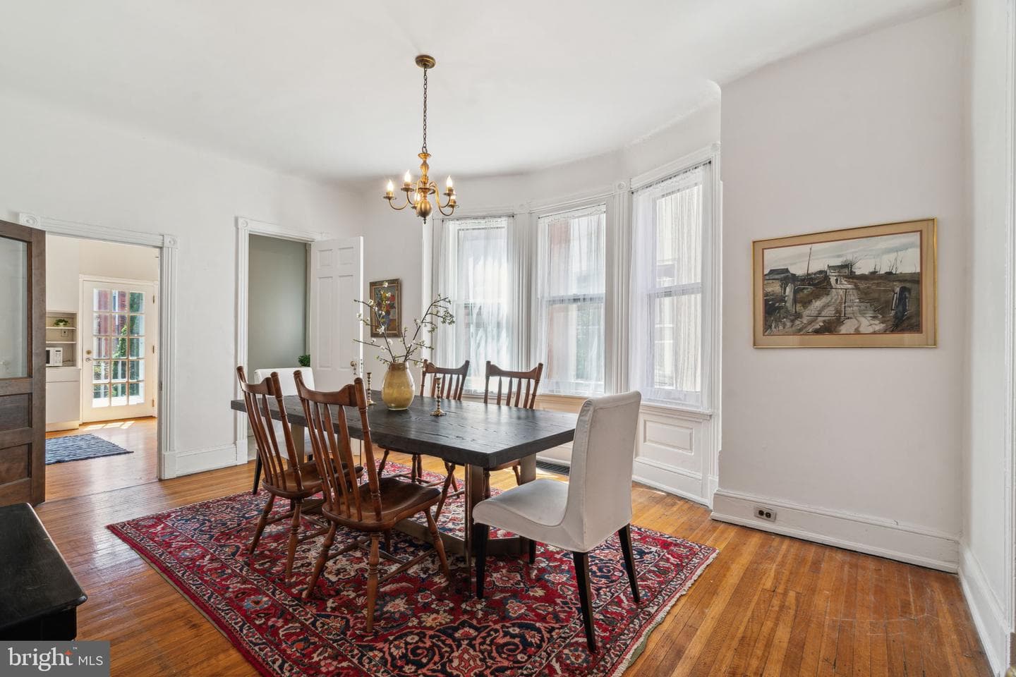 4810 Beaumont Avenue photo 4