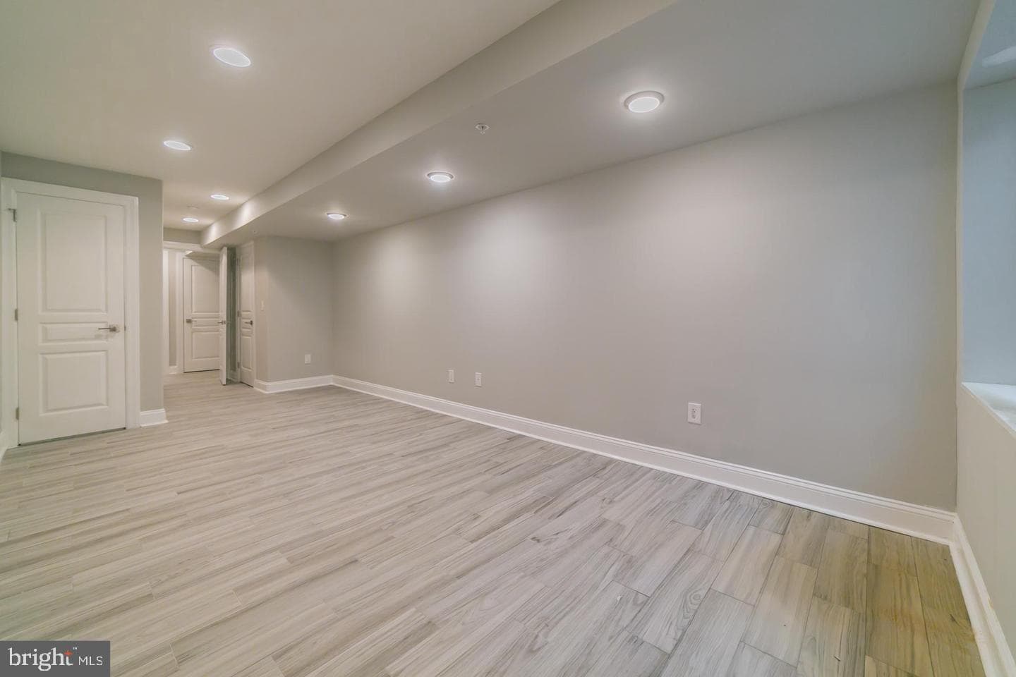 1816 E Lehigh Avenue photo 25
