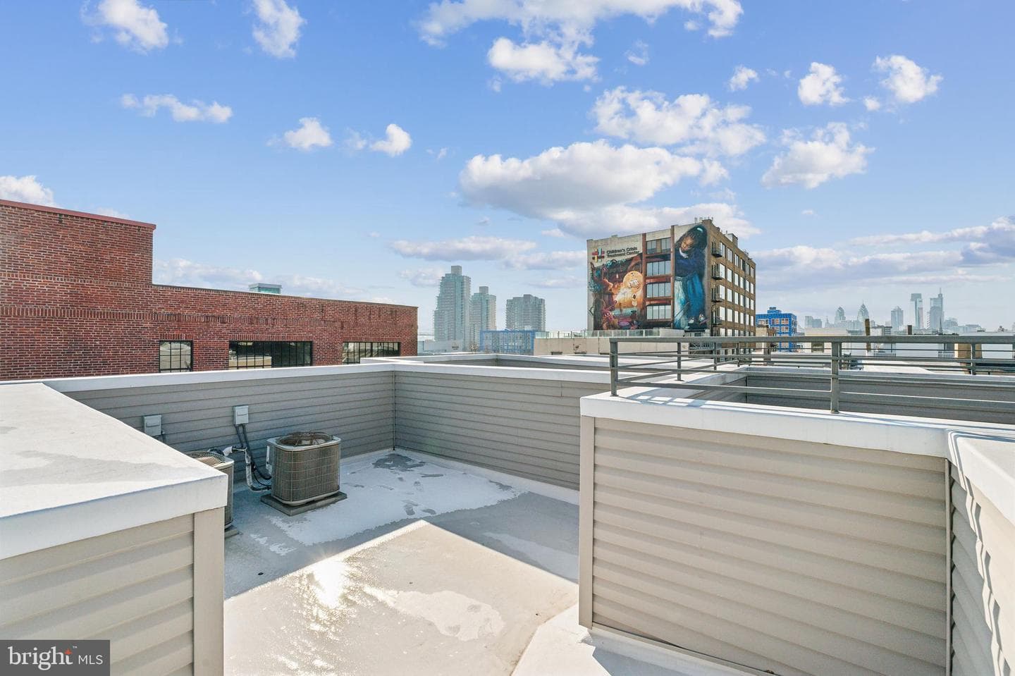 207 E Allen Street #8 photo 25