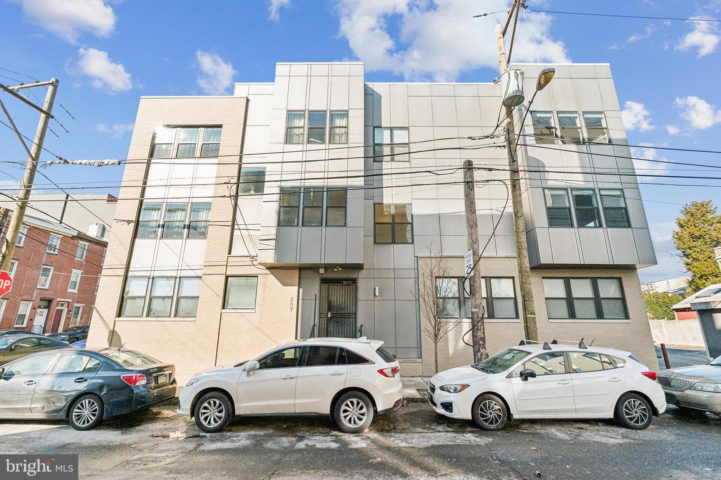 207 E Allen Street #8 photo 41