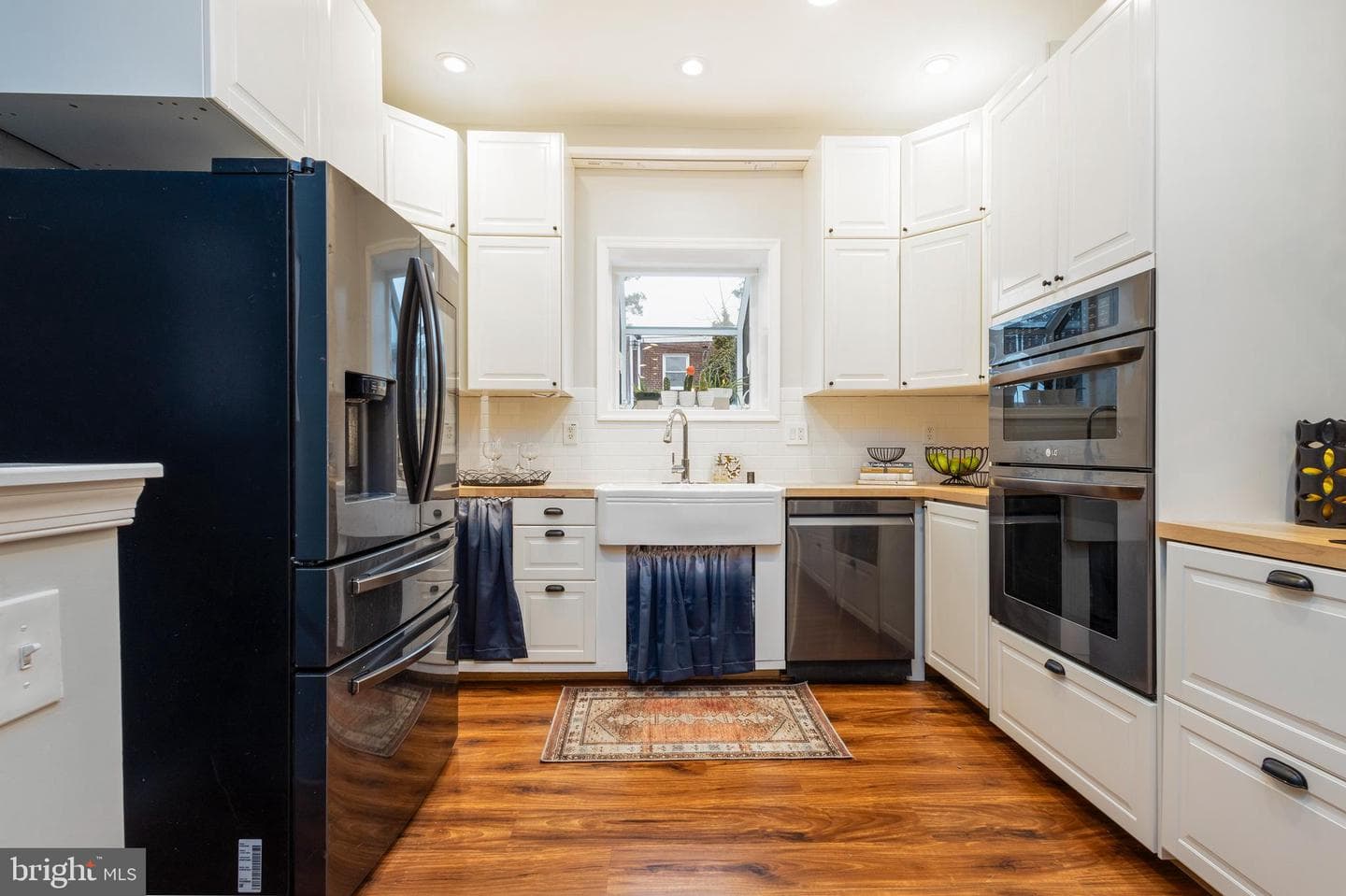 423 Vernon Road photo 10