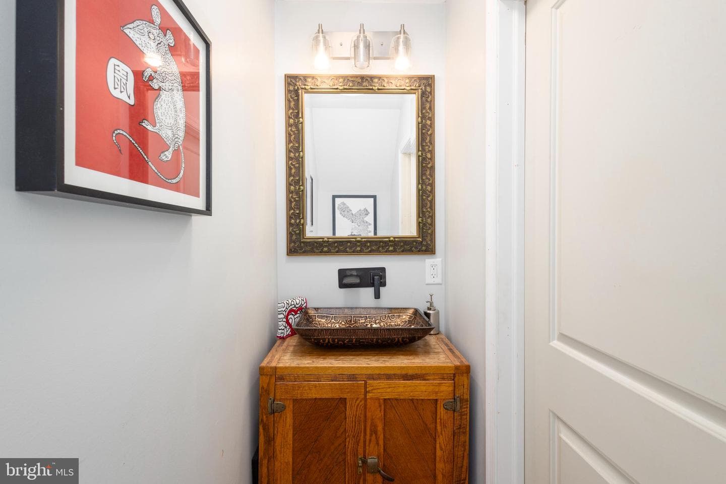423 Vernon Road photo 18