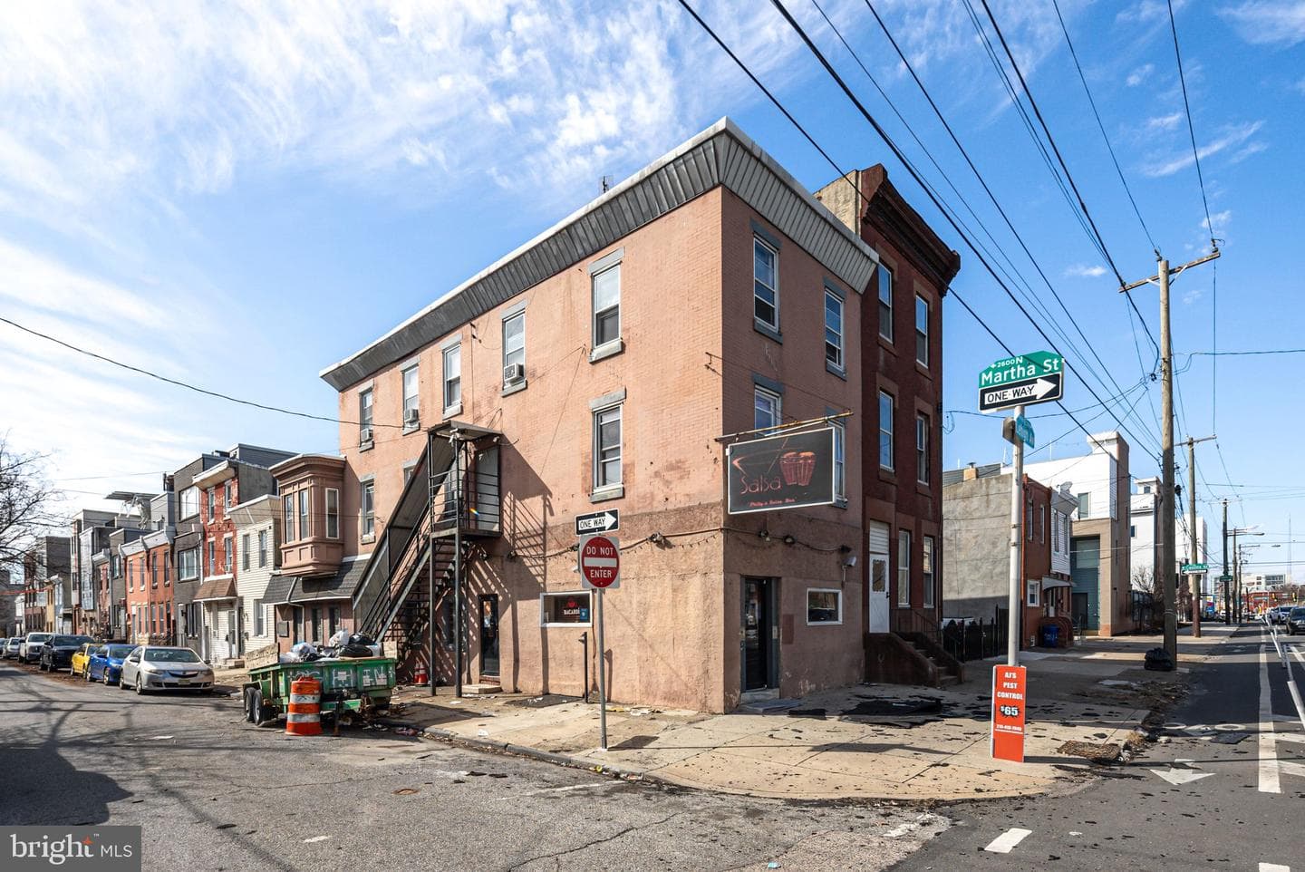 2124 E Lehigh Avenue photo 4
