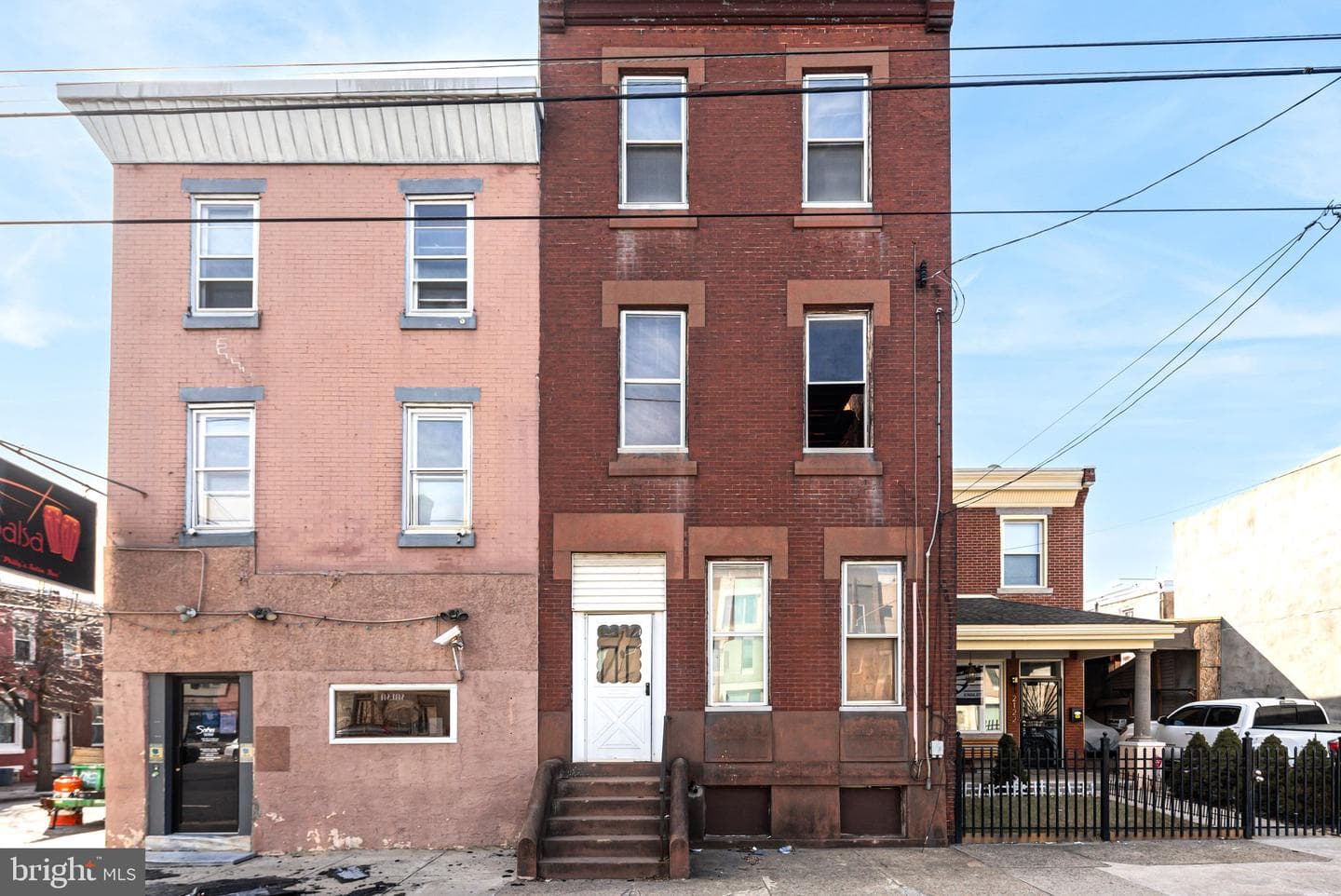 2124 E Lehigh Avenue photo 5