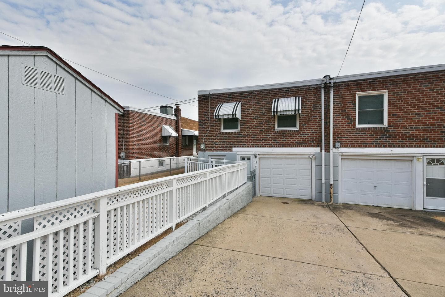 15118 Milford Street photo 30