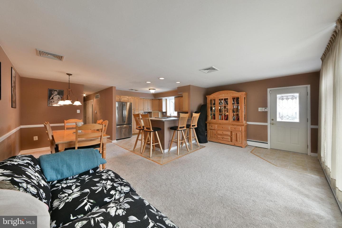 15118 Milford Street photo 7