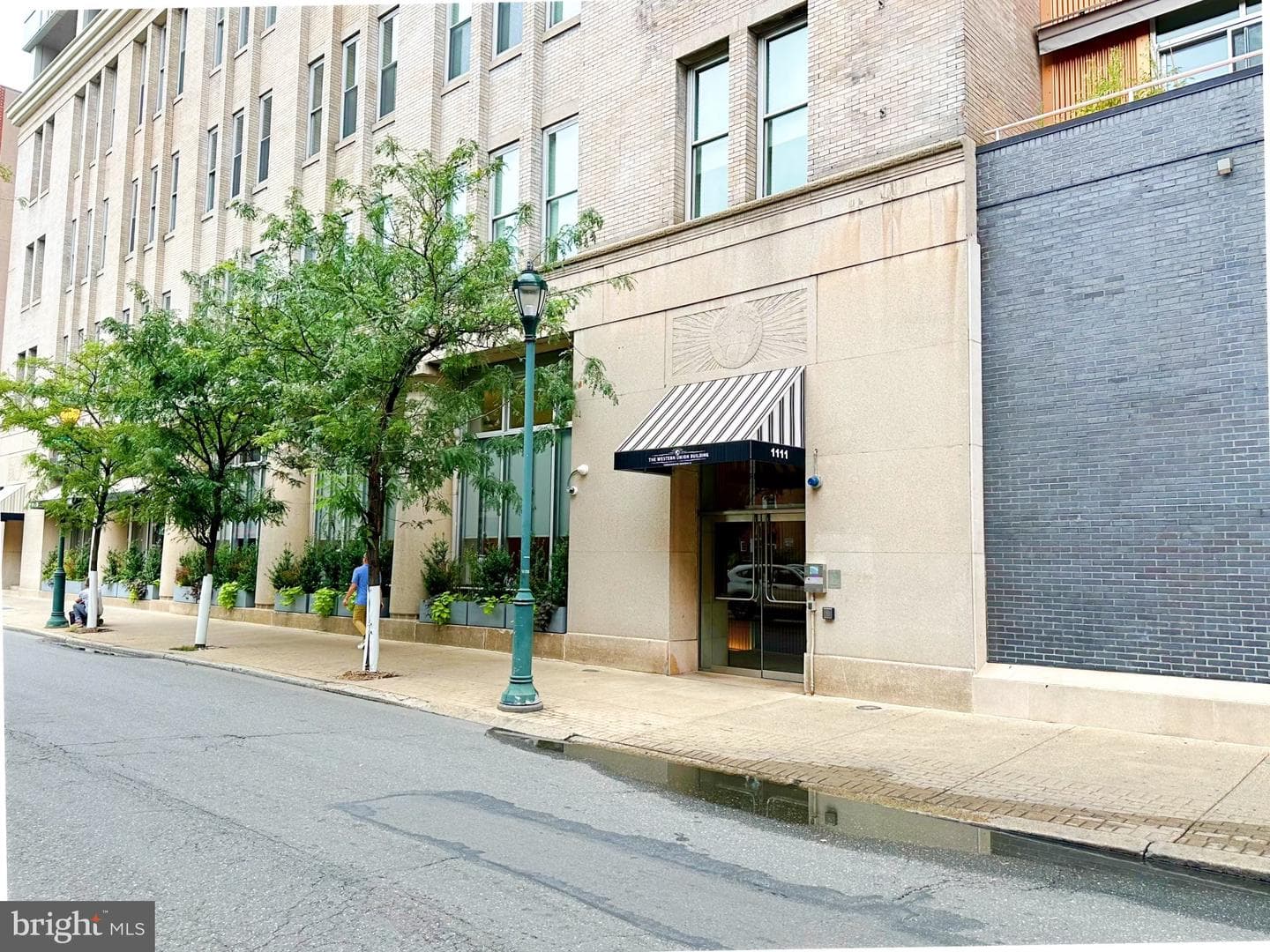 1101 Locust Street #6d photo 1