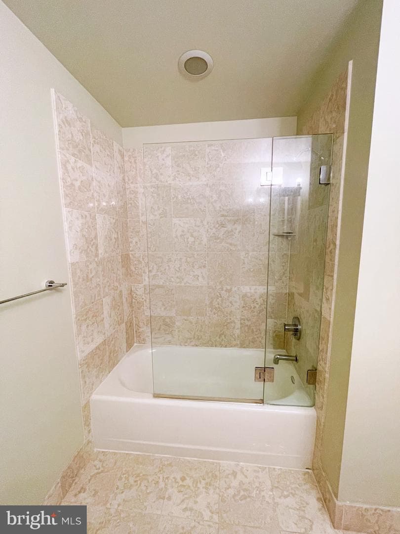 1101 Locust Street #6d photo 9