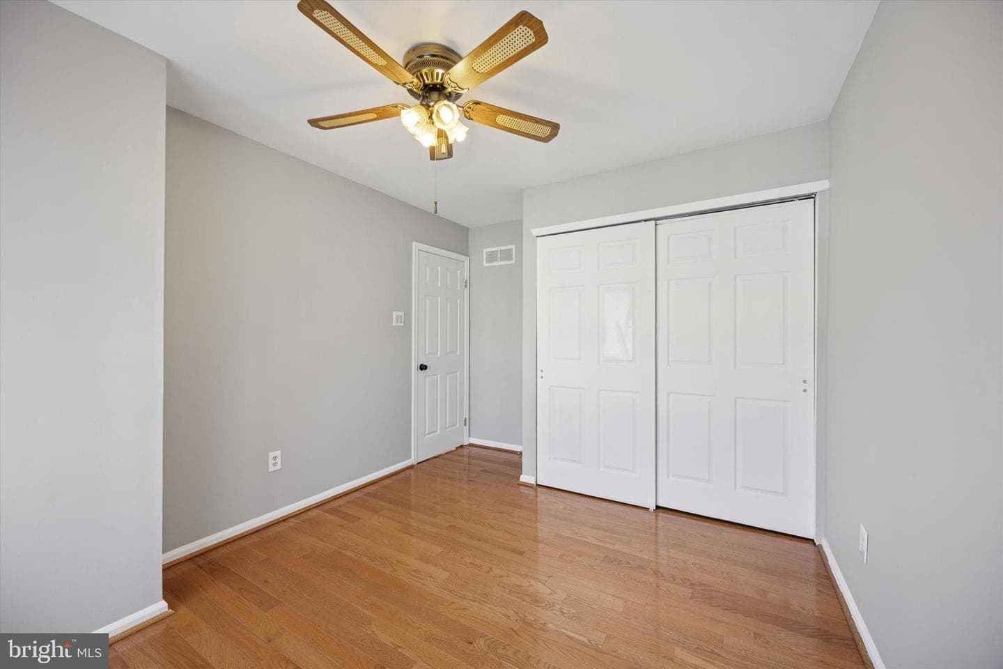 6714 Cinnamon Drive photo 18