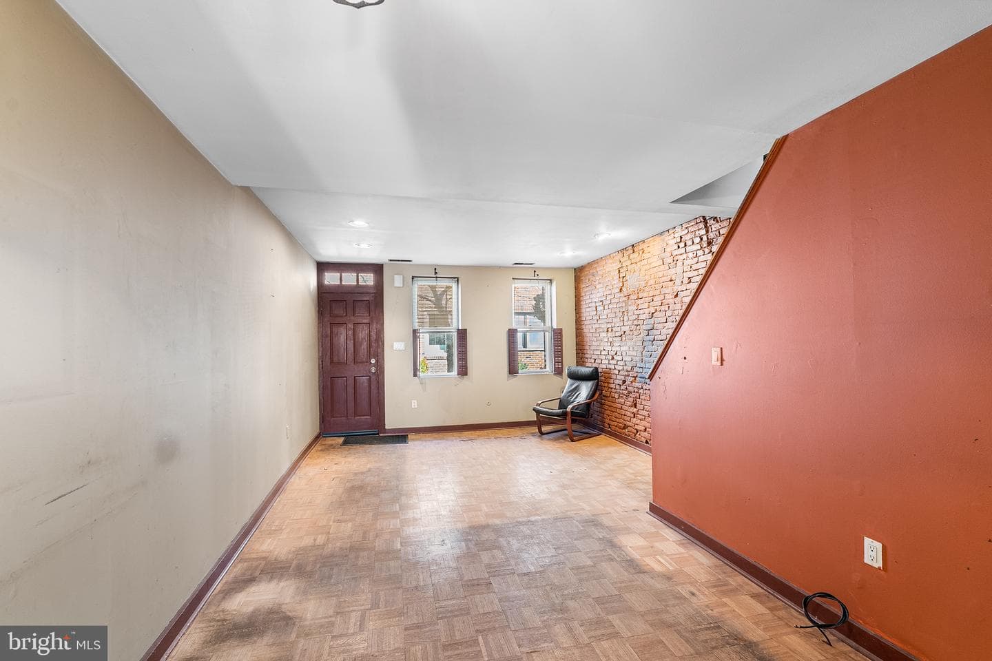 826 Kimball Street photo 4