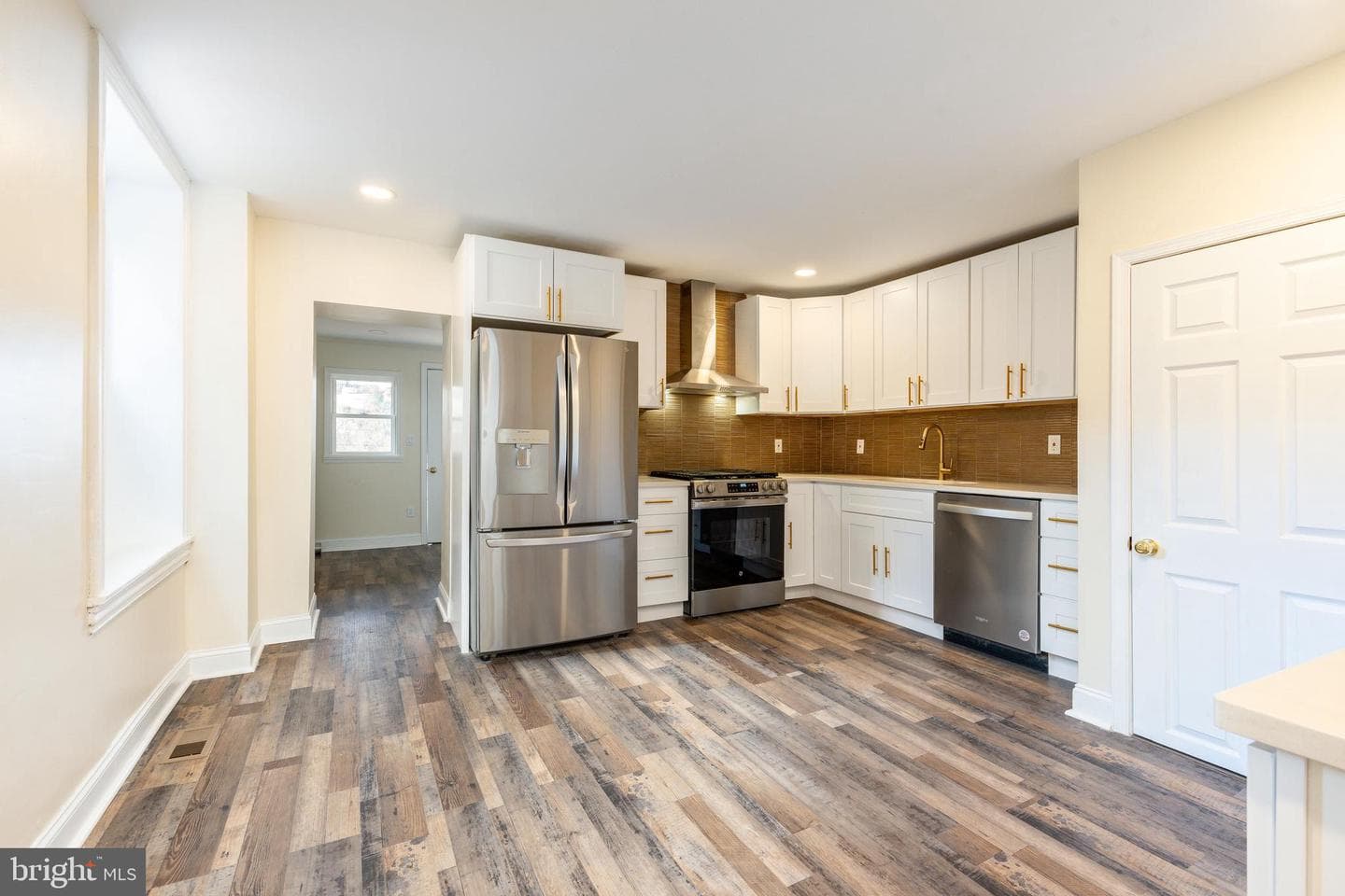 4664 Canton Street photo 5